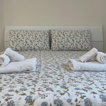 Bg Central President Suite Con Parcheggio - Vista Citta Alta بيرغامو المظهر الخارجي الصورة