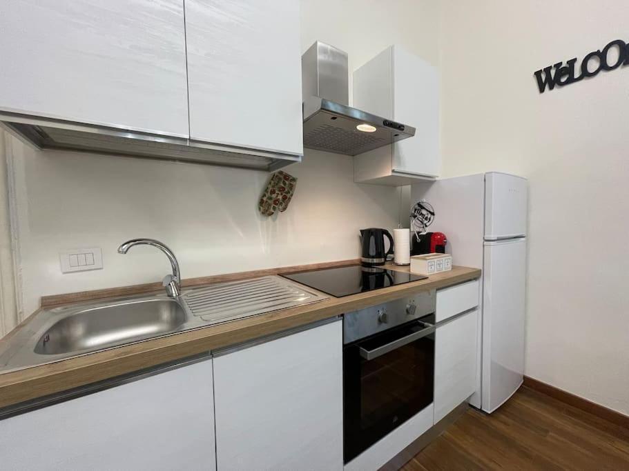 Bg Central President Suite Con Parcheggio - Vista Citta Alta بيرغامو المظهر الخارجي الصورة